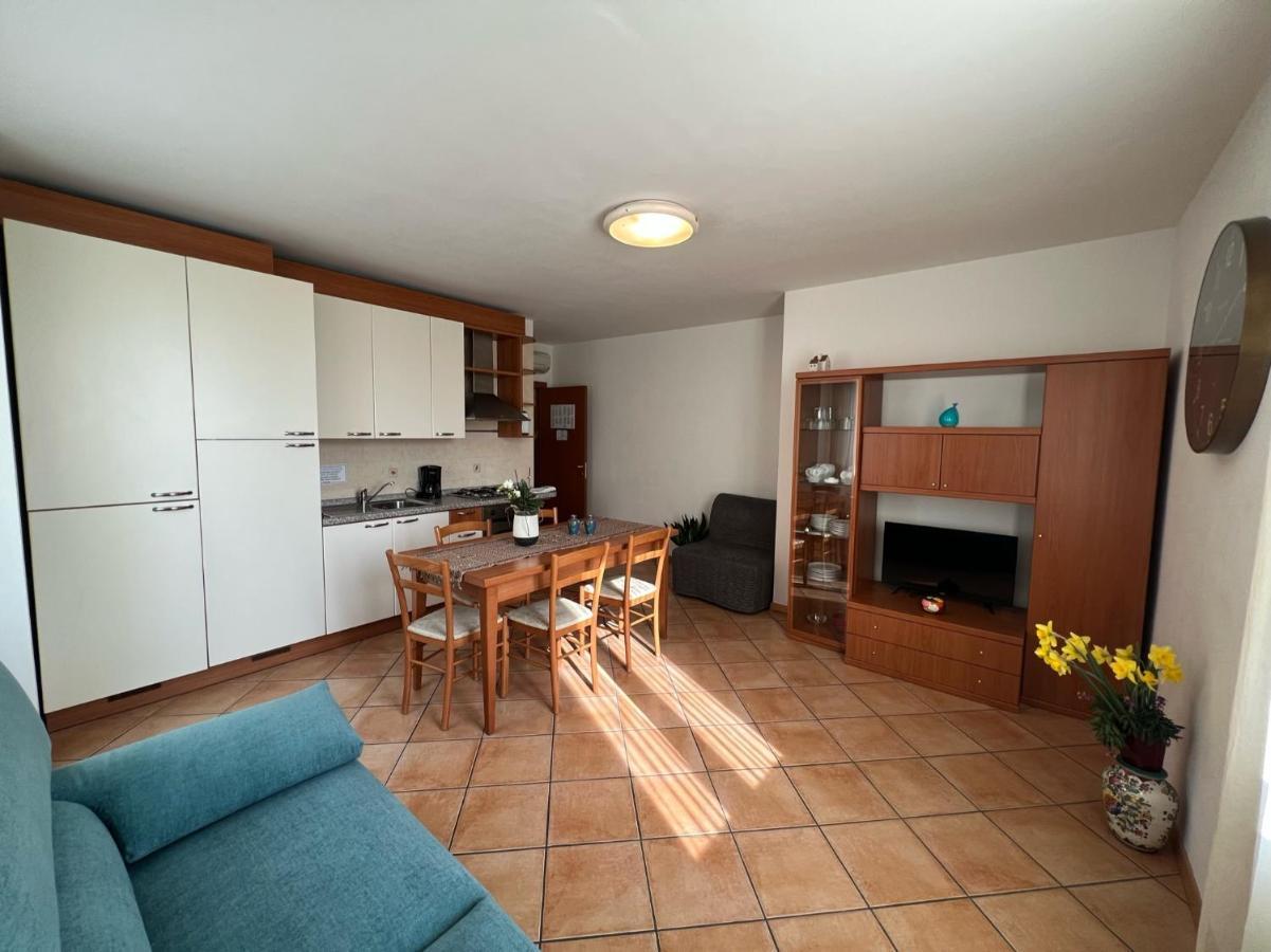 Appartamenti Baia Azzurra 6. Torbole Sul Garda Εξωτερικό φωτογραφία